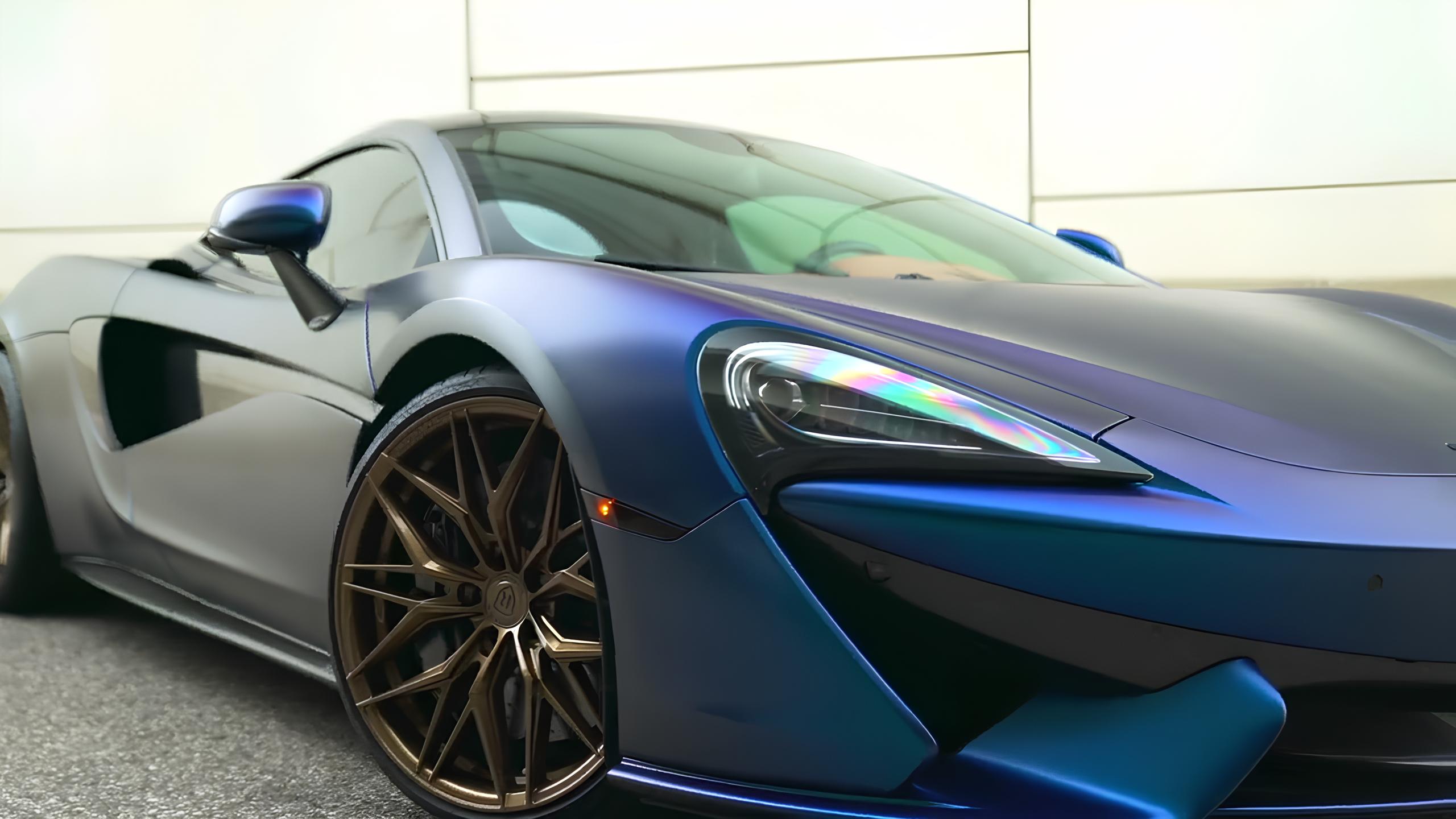 Avery Colorflow – Givré Océan Satiné — film covering Avery Dennison® Colorflow