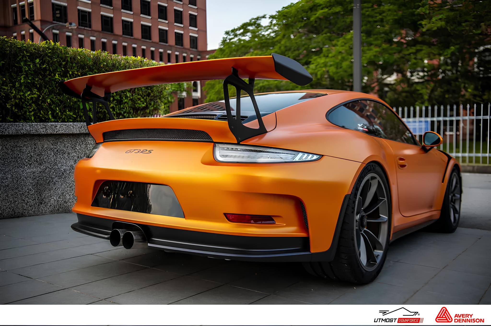 Avery SWF – Orange Stunning Métallisé Satiné — film covering Avery Dennison® SWF